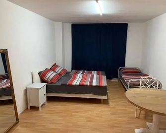 Fischers Pension Ahrensburg - Ahrensburg