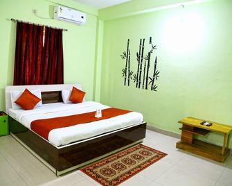 OYO 4720 Near Kiit University - Bhubaneswar - Bedroom