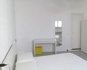 Affittacamere Old Town - Genoa - Bedroom