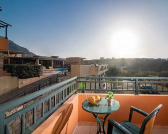 Golden Valantine Apartments - Hersonissos - Balcony