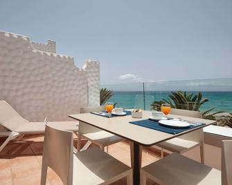 索塔文託海灘俱樂部酒店 - 科斯塔卡瑪 - 臥室