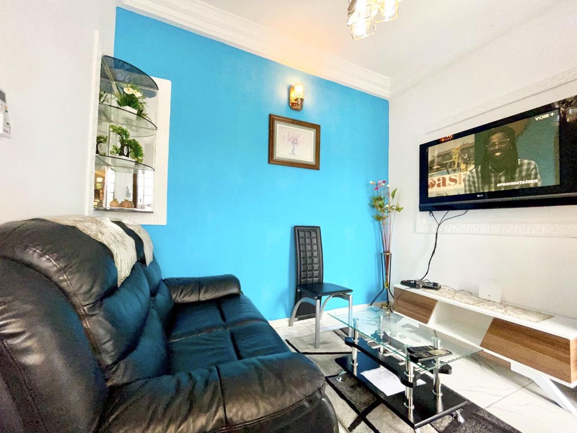 1 بد ستوديو سليبس 2 - كانال فيوس، بالكون، ،يوايفي - دوالا - غرفة معيشة