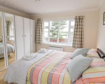 Sea-u-Soon - Saltburn-by-the-Sea - Bedroom
