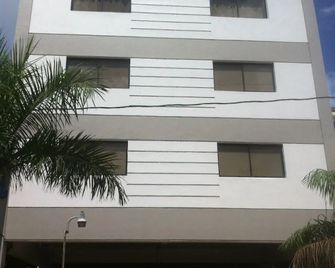 Micro Hotel Condo Suites - Santo Domingo - Building