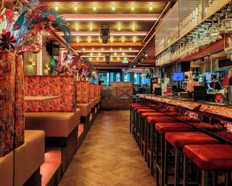 Manzo's Suites - Zaandam - Bar