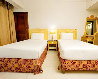 Grand Star Hotel Multan - Multān - Bedroom