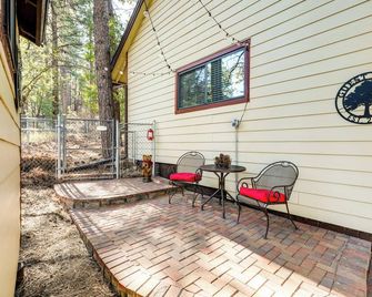 Cherry Tree Studio Arizona Retreat Near Route 66 - Williams - Patio