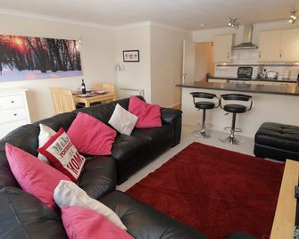 Cumbria Court - Windermere - Living room