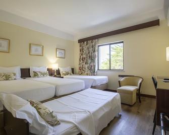 Hotel D. Luis - Coimbra - Schlafzimmer