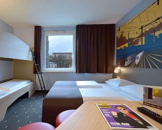 B&B Hotel Saarbrücken-Hbf - Saarbrücken - Schlafzimmer