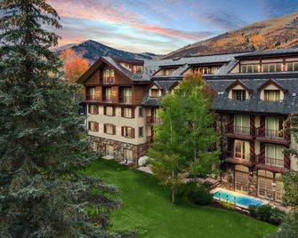 Tivoli Lodge - Vail - Building