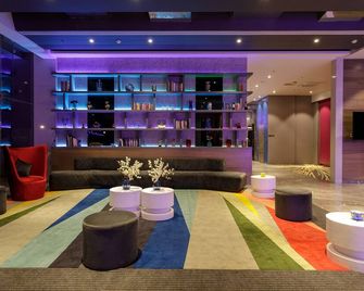 Svenska Design Hotel Kakinada - Kakinada - Lounge