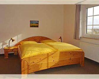 Heckenrose3-EG-links - Norddorf - Bedroom