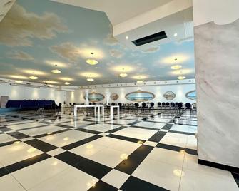 Serpa Hotel - Anzio - Lobby