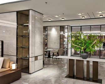 Yixing Grand Hotel - Wu-si - Salónek