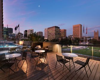Hilton Adelaide - Adelaide - Pool