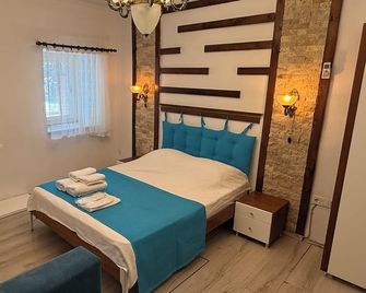Assos Mia Konaklama ve Restaurant - Behram - Habitación