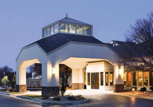 Quality Inn And Suites Albuquerque Downtown University S 91 S