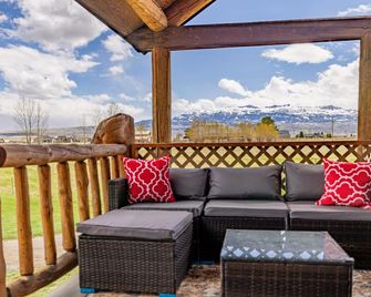 Southfork Sky-Pet Friendly, Unobstructed Mountain and Lake Views - Cody - Balcón