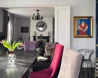 Upton House - Fowey - Comedor