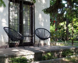 Endretro Apartments - Siófok - Patio