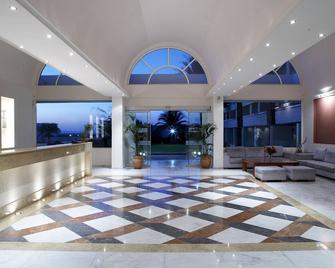 Avra Beach Resort Hotel & Bungalows - Ialysos - Recepción