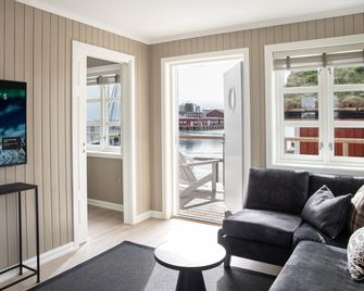 Solsiden Brygge Rorbuer - Ballstad - Sala de estar