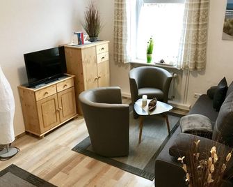 Ferienwohnung & Appartement Groe - Helmstedt - Living room