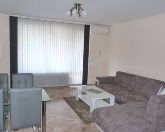 Luxury Apartment 'dani'- Varna Cent - Varna - Soggiorno