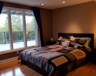 Dream View Lake House - O'Brien - Bedroom