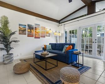 Cocobay 2br Condos Near Beach, Galleria Mall, Wilton Manors, Cruise Port - Fort Lauderdale - Sala de estar