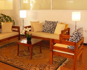 Sanmali Beach - Marawila - Wohnzimmer