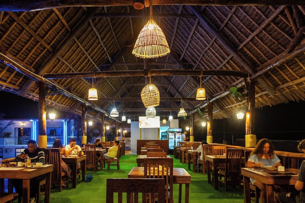 Canary Hotel & Spa - ננגווי - מסעדה