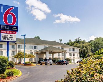 Motel 6 Columbia, Mo - East - קולומביה - בניין