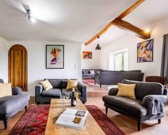 Le clos l'Estelle - Drôme Provençale - Bourdeaux - Sala de estar