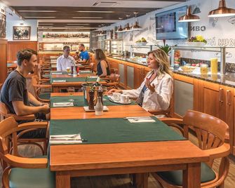 فندق ستيب -ولنيس - براغ - مطعم