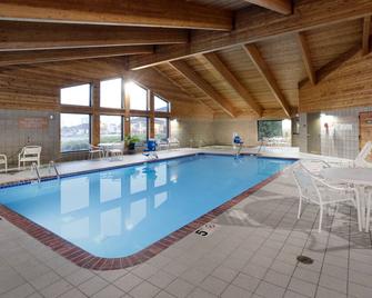 AmericInn by Wyndham Plover Stevens Point - Plover - Pool