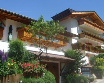 Gasthaus Jaufenblick - Meran - Gebouw