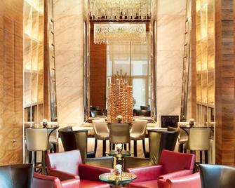 Siam Kempinski Hotel Bangkok - Bangkok - Area lounge