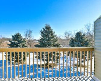 Amerivu Inn And Suites - New Richmond - New Richmond - Balkon