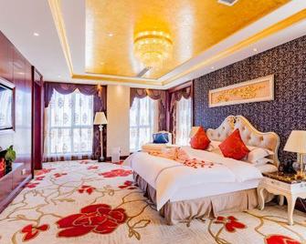 Royal International Hotel - Ordos City - Bedroom