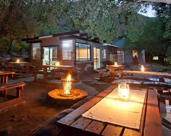 Cango Retreat - Oudtshoorn - Binnenhof
