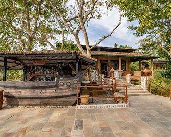 Jungle Villa Resort - Near Chitwan National Park - Chitwan - Hol