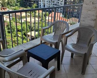 Isabel's B&B - Tirana