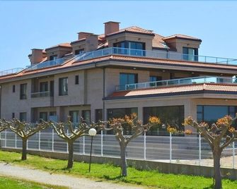 Apartamentos Santa Maria - A Lanzada - Gebäude