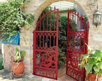 Alkyoni Apartments & Studios - Poros - Salónek