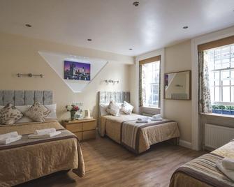 ليندين هاوس هوتل - لندن - غرفة نوم