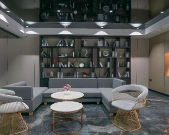 Paco Hotel Shenzhen Luohu Port - شينزهين - ردهة