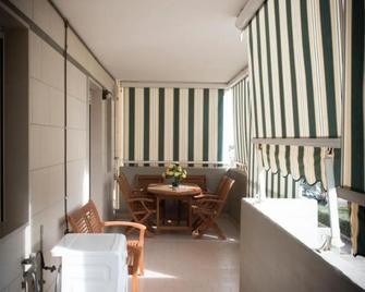 Casa Menhir Aet - Bari