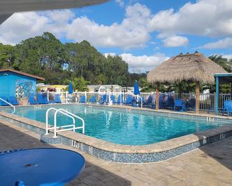 North Fort Myers, Cute Park Model Home/Journeys End - North Fort Myers - Pool